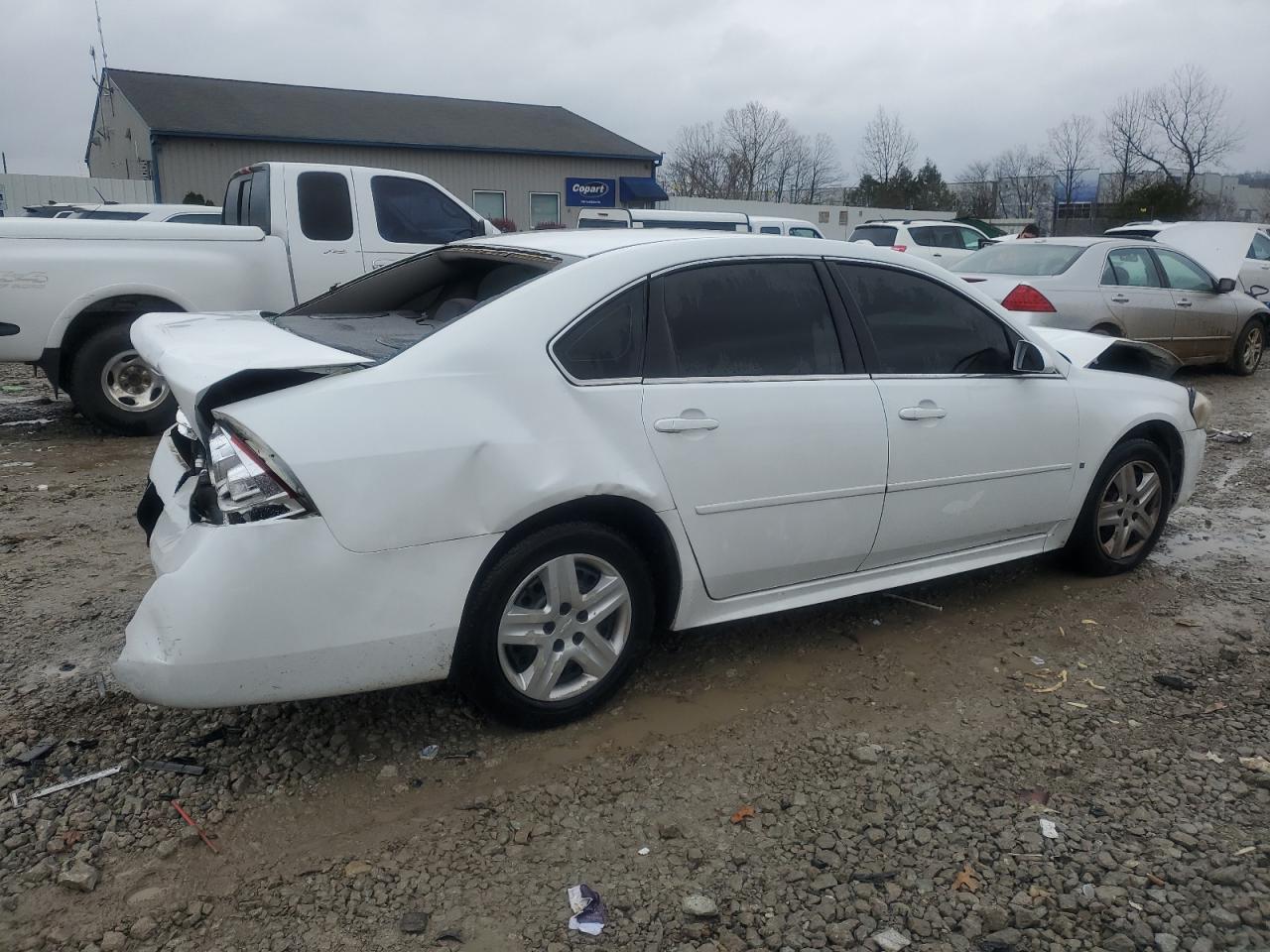 2010 Chevrolet Impala - Image 3