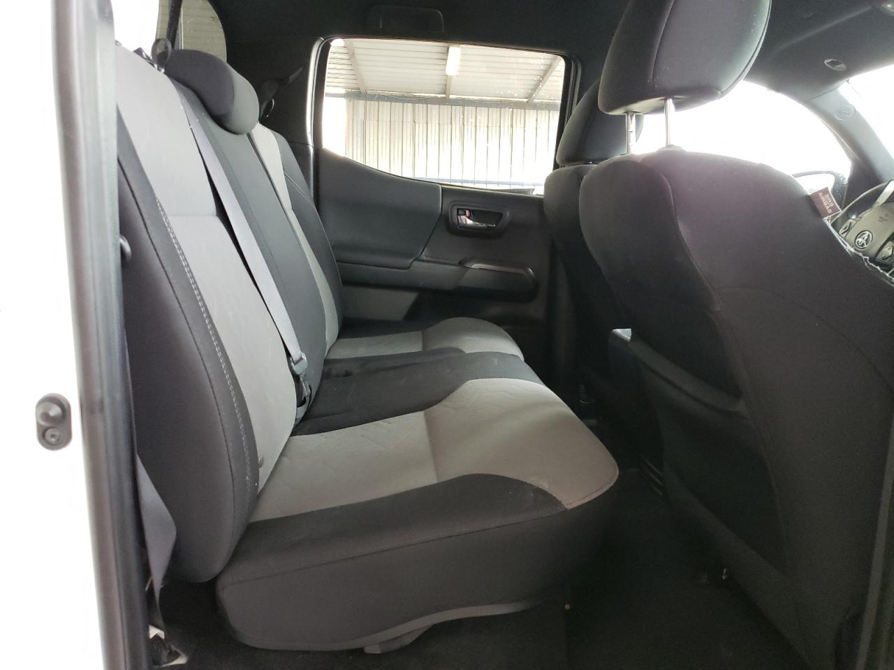 2021 Toyota Tacoma - Image 10