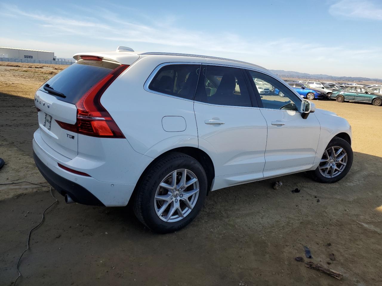 2019 Volvo XC60 - Image 3
