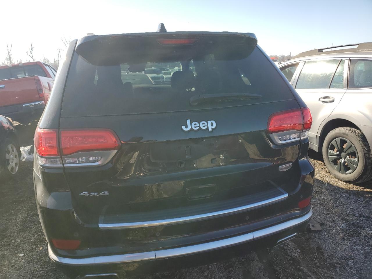 2017 Jeep Grand Cherokee - Image 6