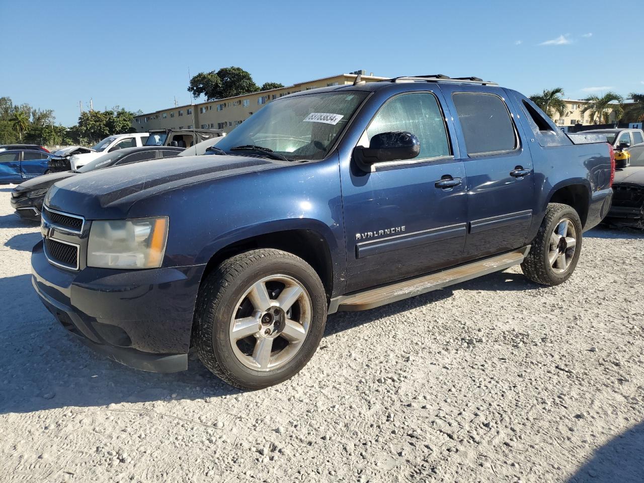 2011 Chevrolet Avalanche - Image 1
