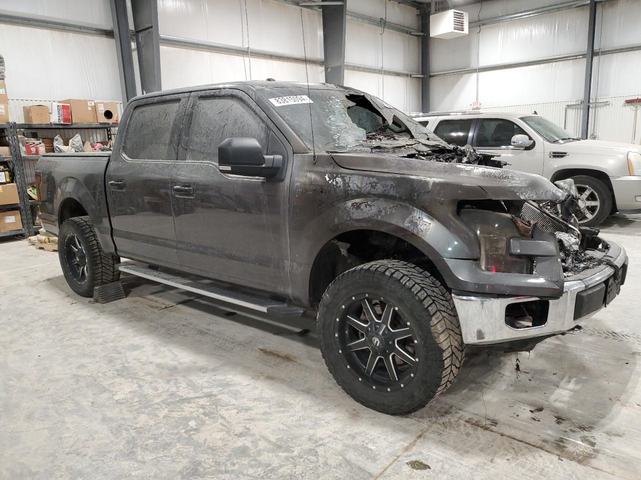 2015 Ford F-150 - Image 4