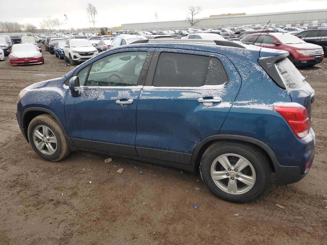 VIN 3GNCJLSB2KL372706 2019 CHEVROLET TRAX no.2