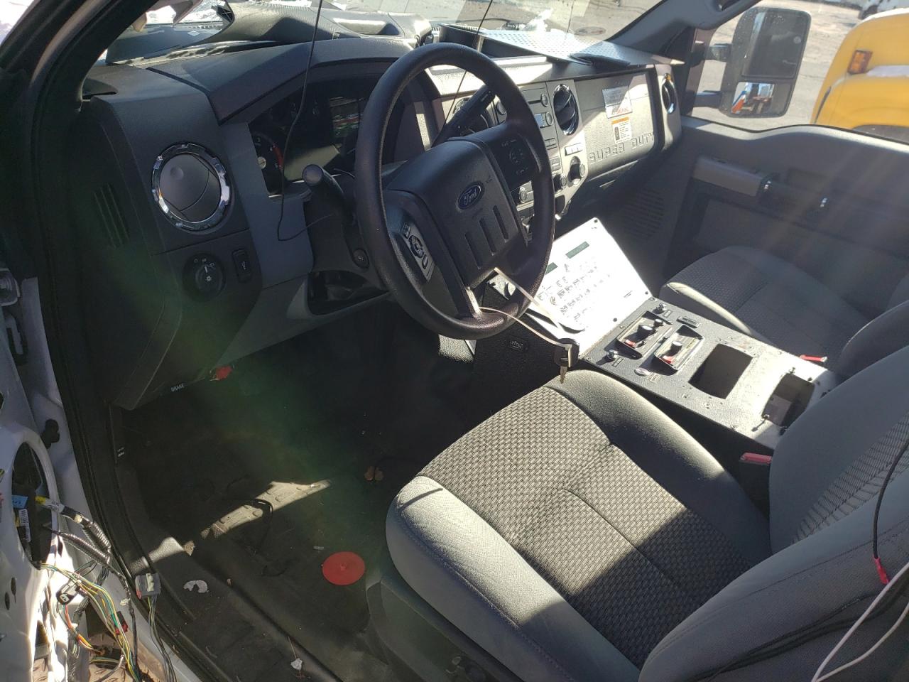 2015 Ford F450 Super Duty VIN: 1FDUF4GT1FED19289 Lot: 85051924