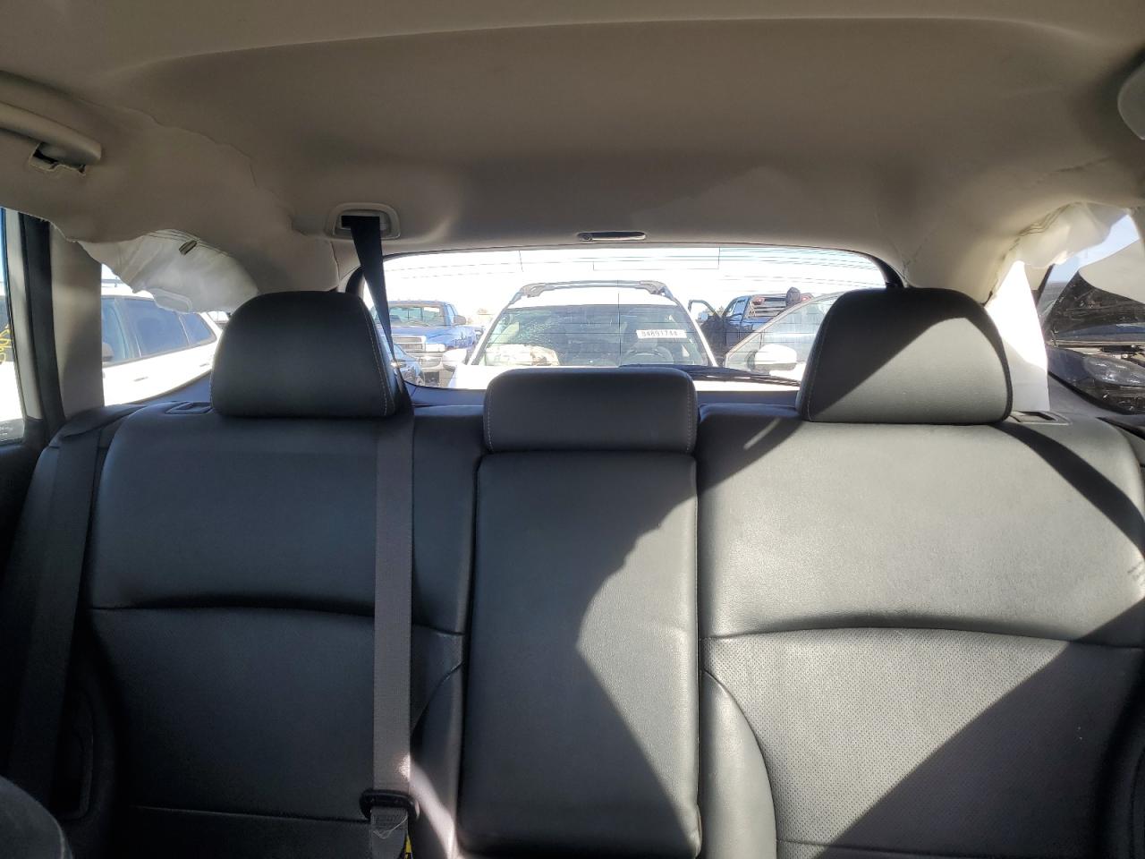 2016 Subaru Outback - Image 10