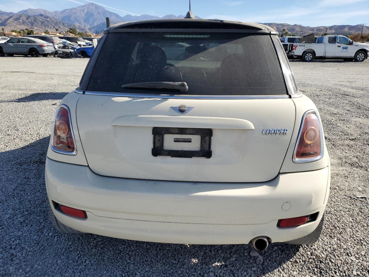 2009 Mini Cooper VIN: WMWMF33549TU71652 Lot: 85774314