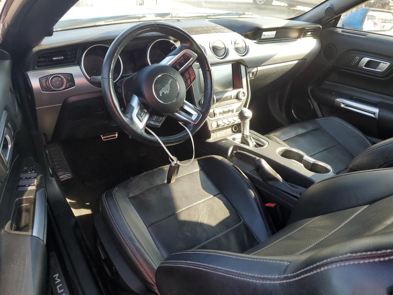 2021 Ford Mustang - Image 8