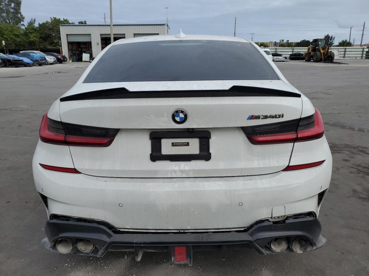 VIN 3MW5U7J05L8B26525 2020 BMW M3 no.6