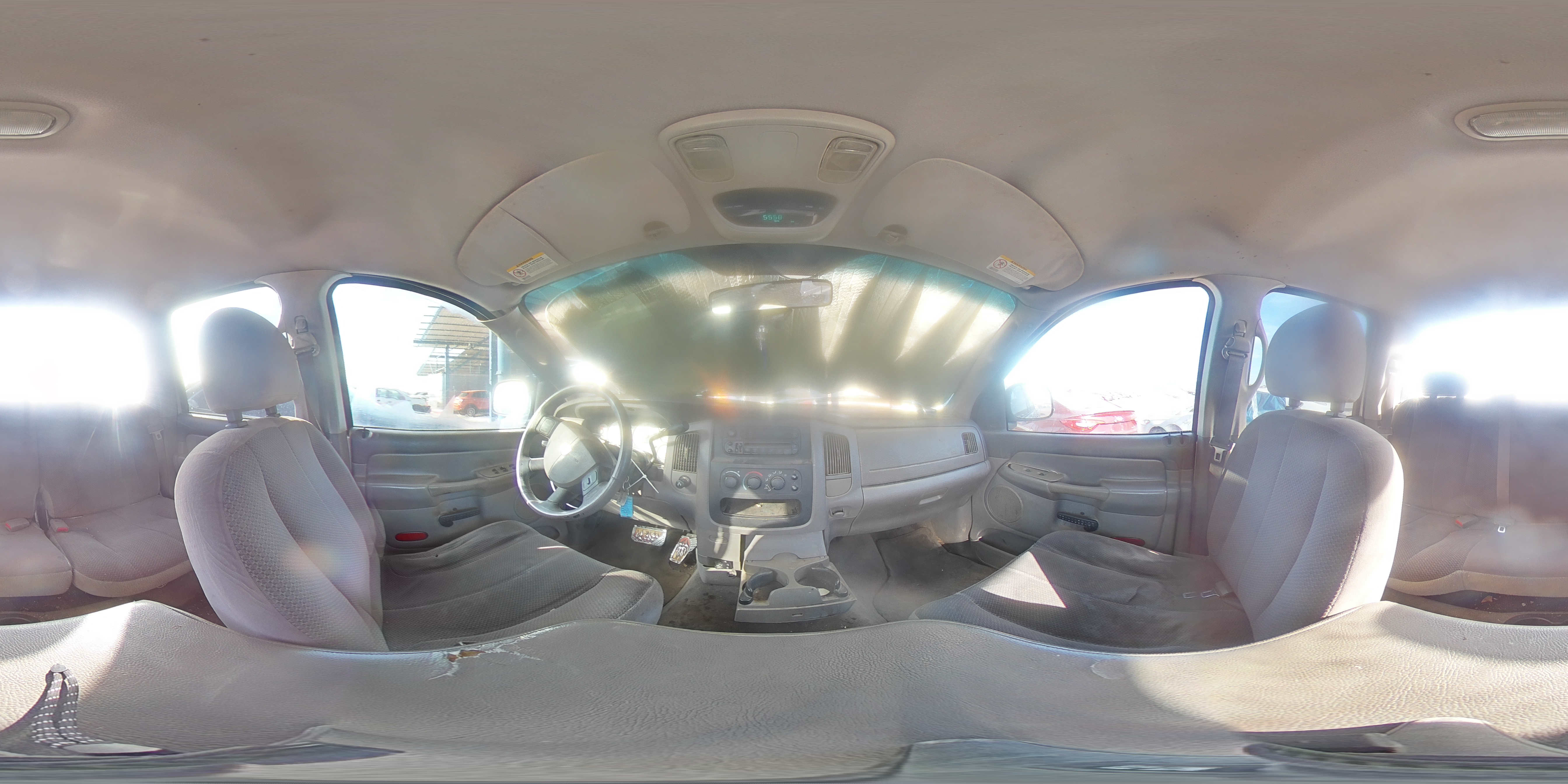 2004 Dodge RAM - Image 13