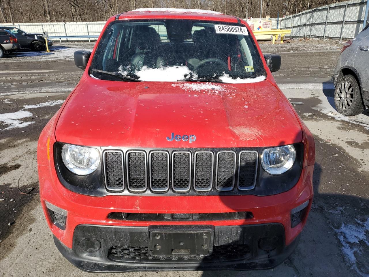 VIN ZACNJDA10NPN64621 2022 JEEP RENEGADE no.5