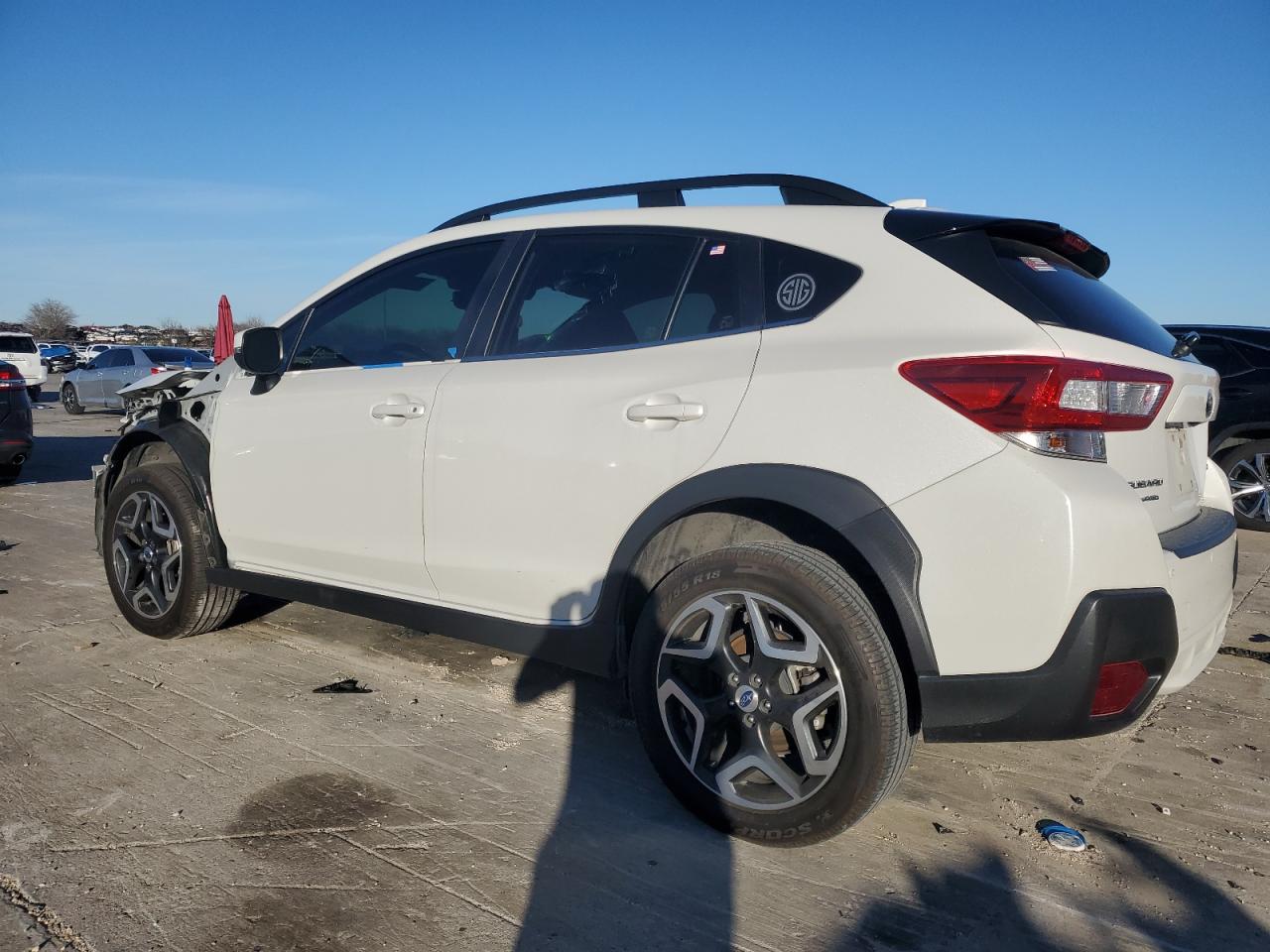 VIN JF2GTAMC6JH339009 2018 SUBARU CROSSTREK no.2