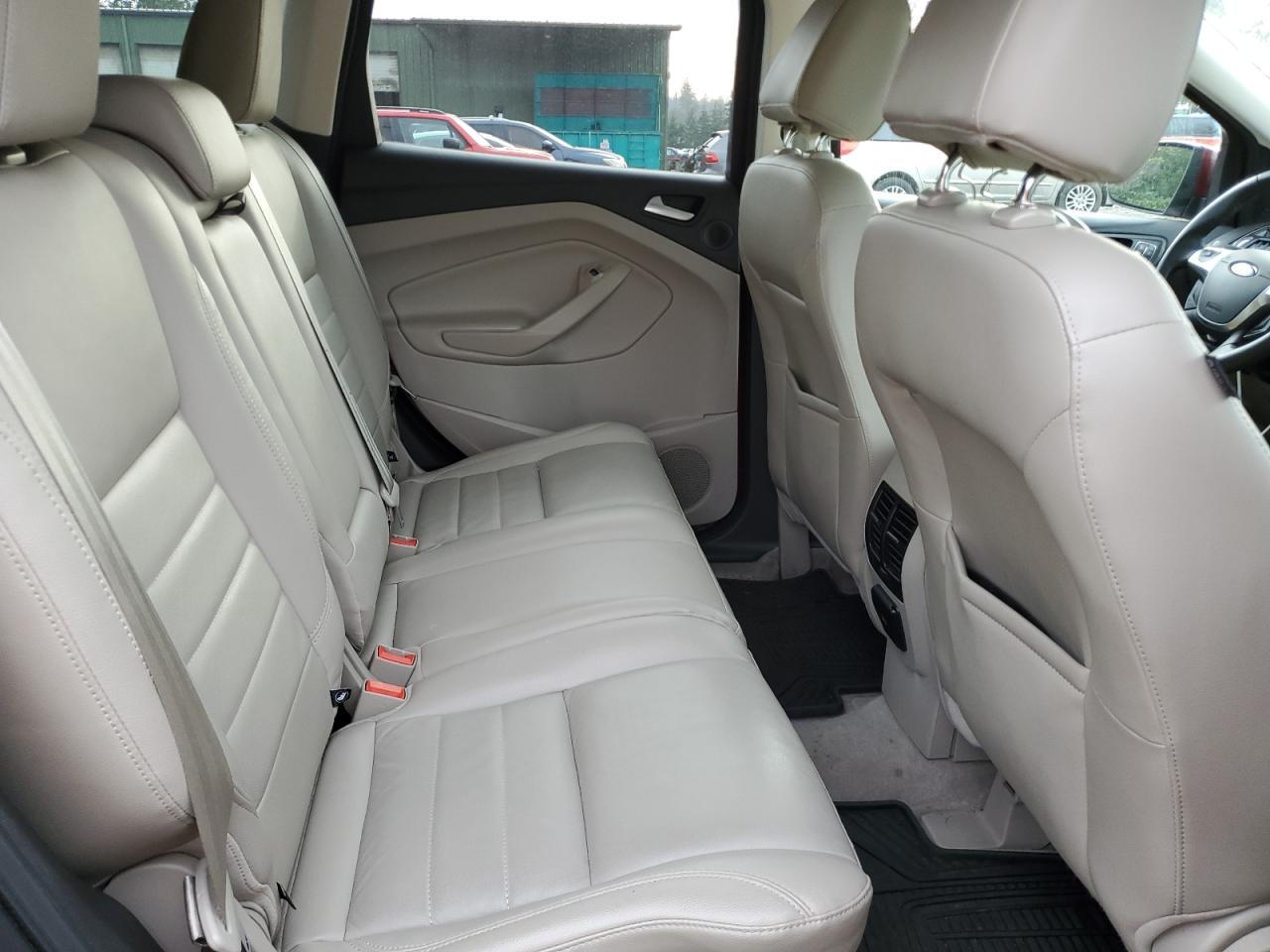 2014 Ford Escape - Image 11