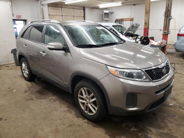  KIA SORENTO 2015 Серый