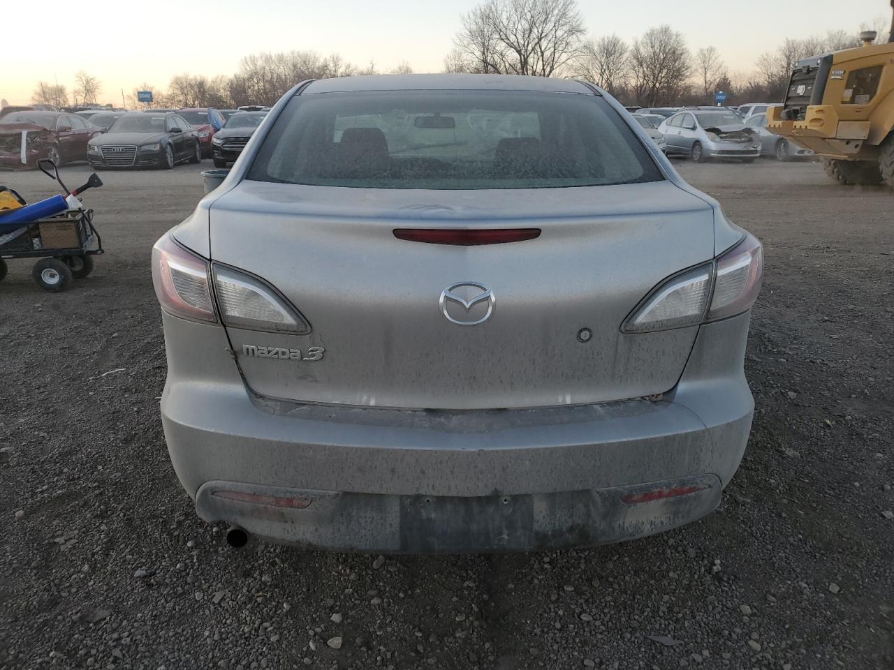 2011 Mazda 3 I VIN: JM1BL1UF8B1370890 Lot: 83557784