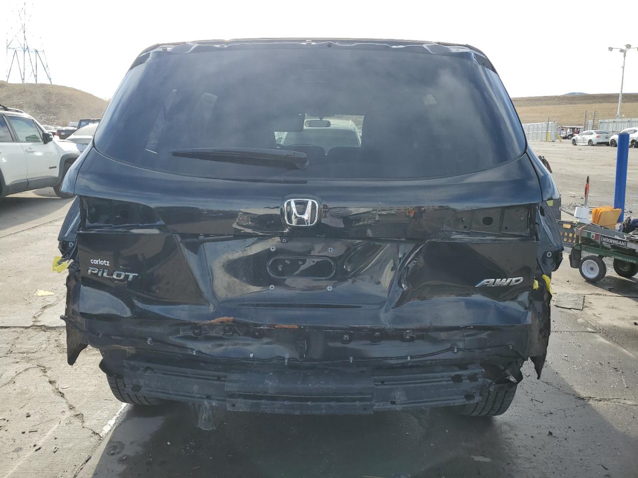 VIN 5FNYF6H18HB101964 2017 HONDA PILOT no.6