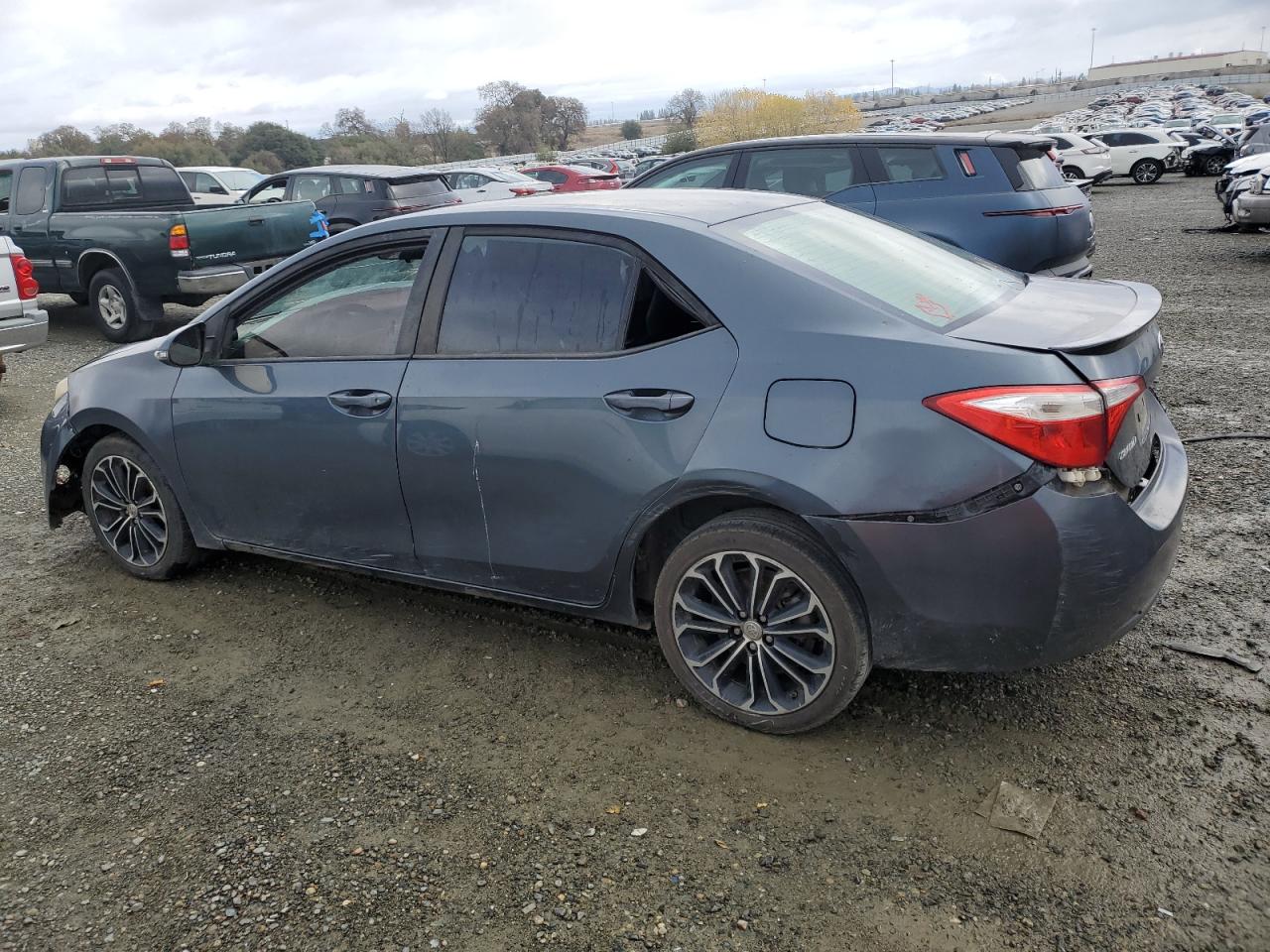 VIN 2T1BURHEXFC344807 2015 TOYOTA COROLLA no.2