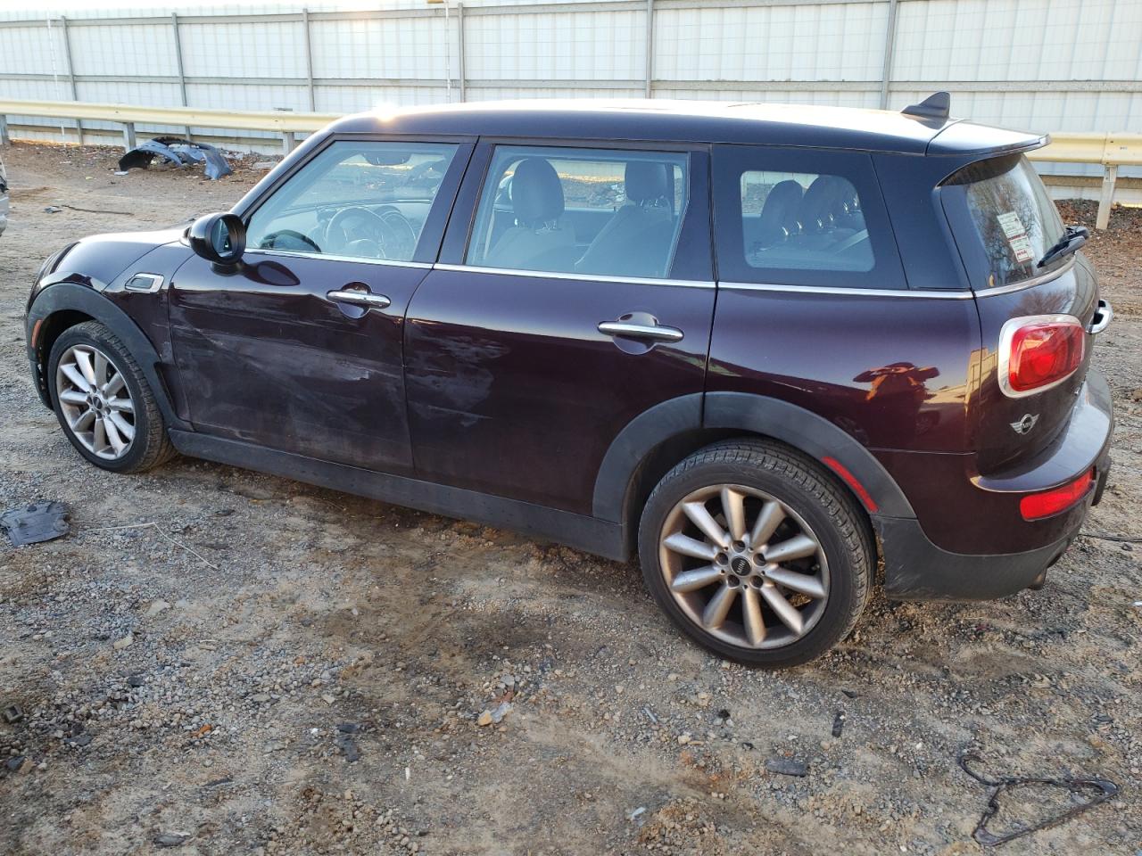2016 MINI Clubman - Image 2