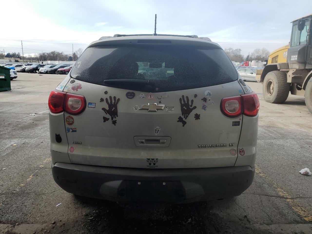 2011 Chevrolet Traverse - Image 6