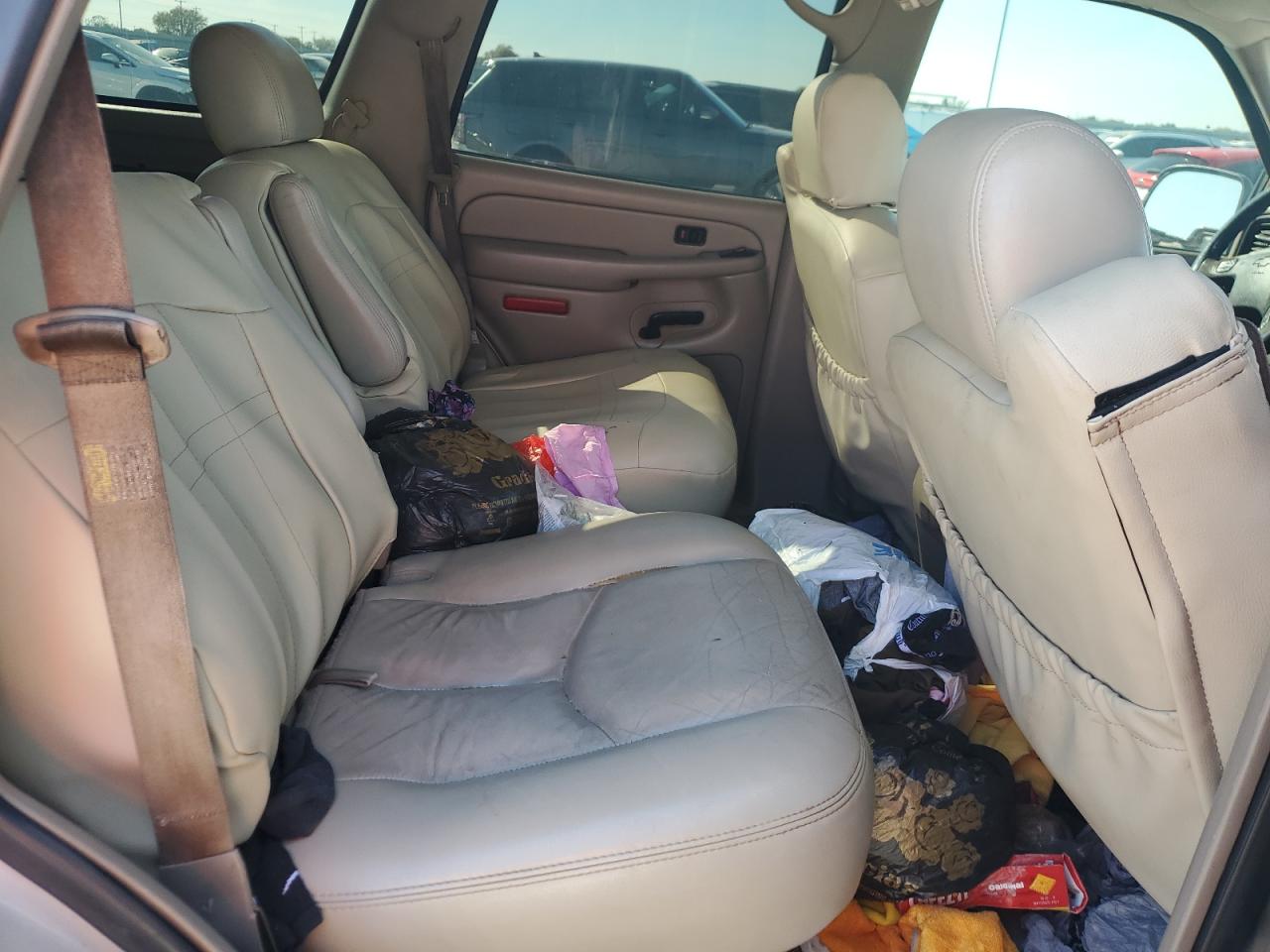 2005 Chevrolet Tahoe K1500 VIN: 1GNEK13T25R23027X Lot: 81730804