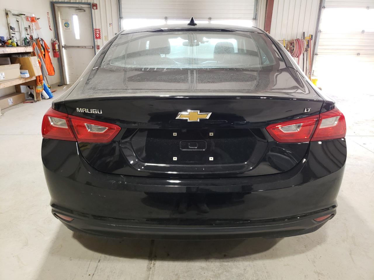 2023 Chevrolet Malibu - Image 6