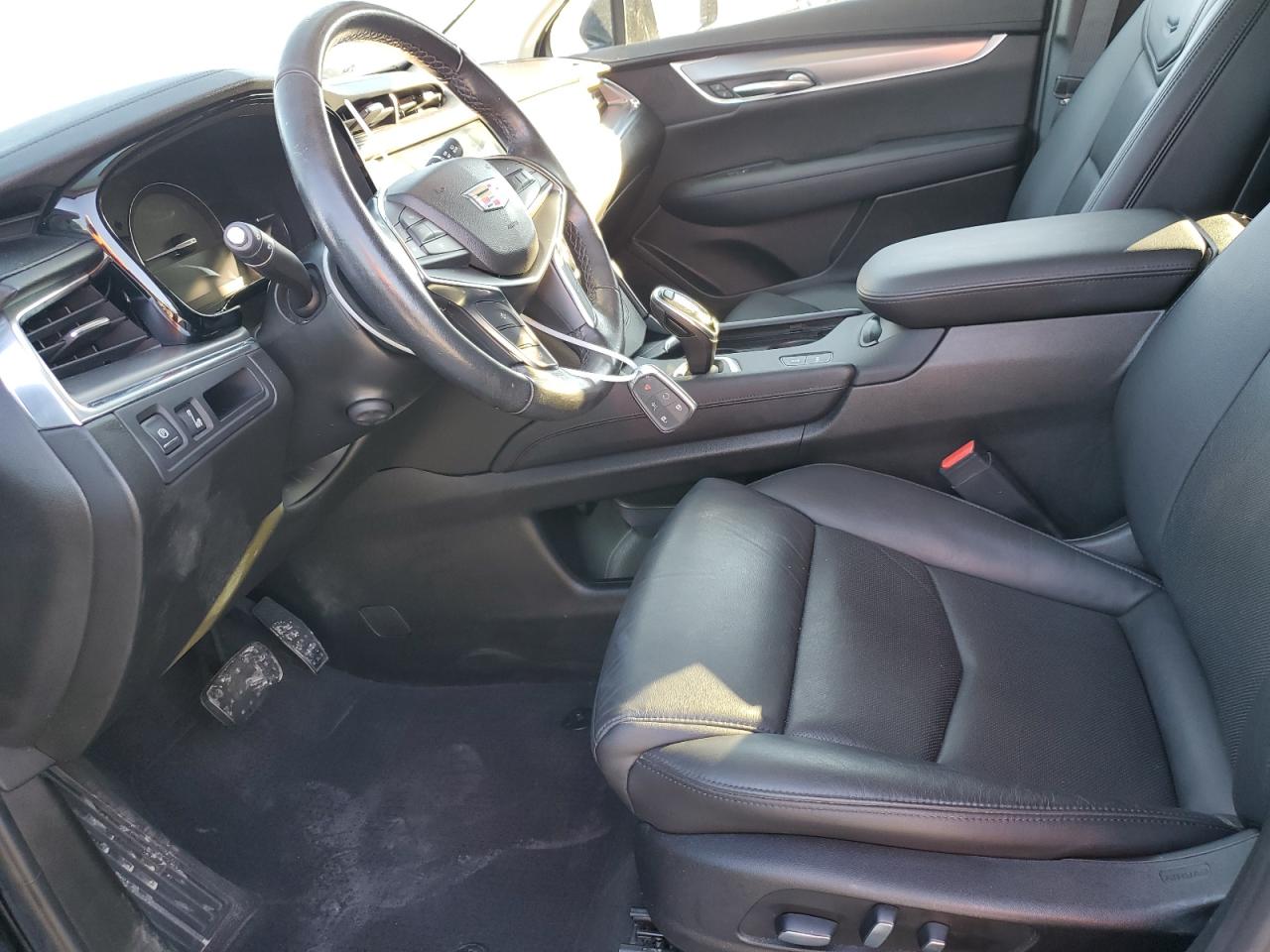 2019 Cadillac XT5 - Image 7