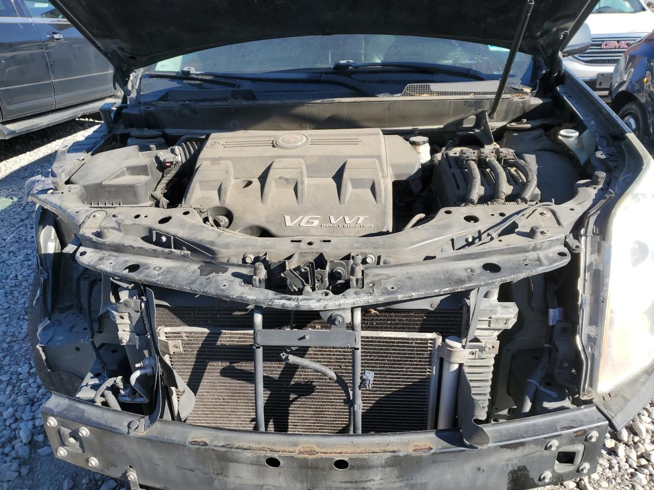 2016 Cadillac SRX - Image 12