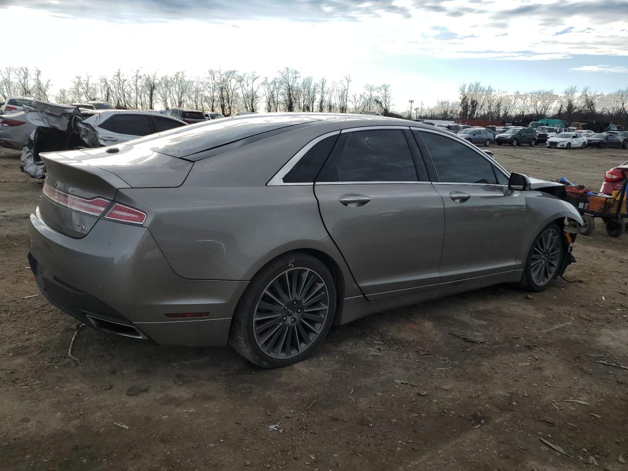 VIN 3LN6L2LU3FR617215 2015 LINCOLN MKZ no.3