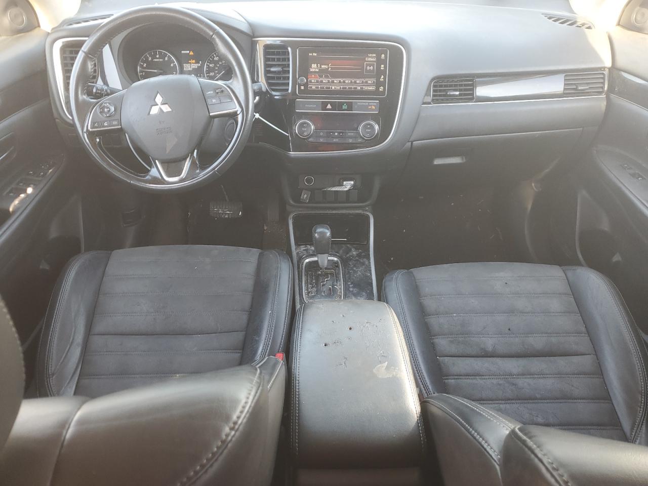 2019 Mitsubishi Outlander Se VIN: JA4AZ3A37KZ042128 Lot: 83899004