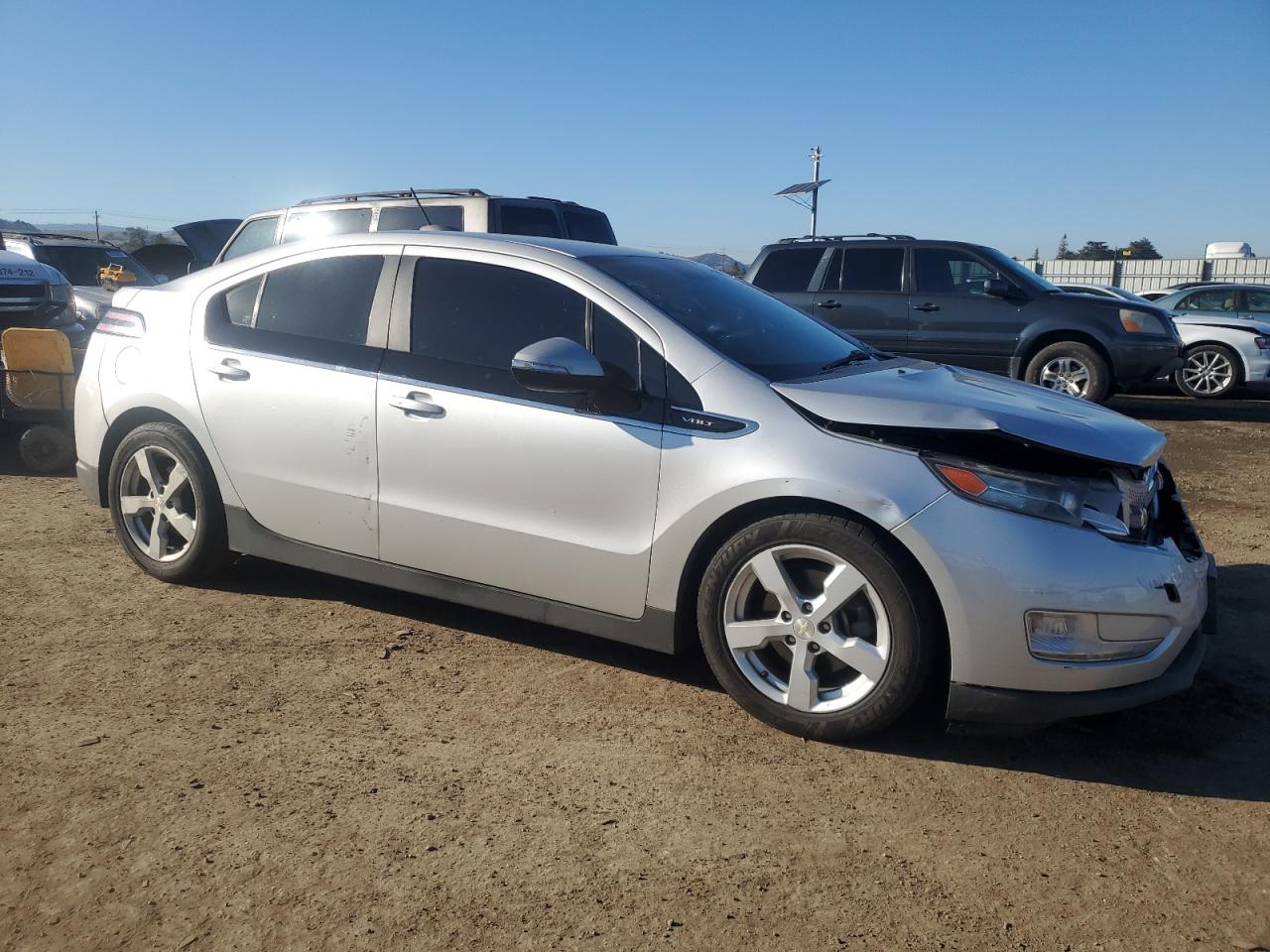 2015 Chevrolet Volt - Image 4