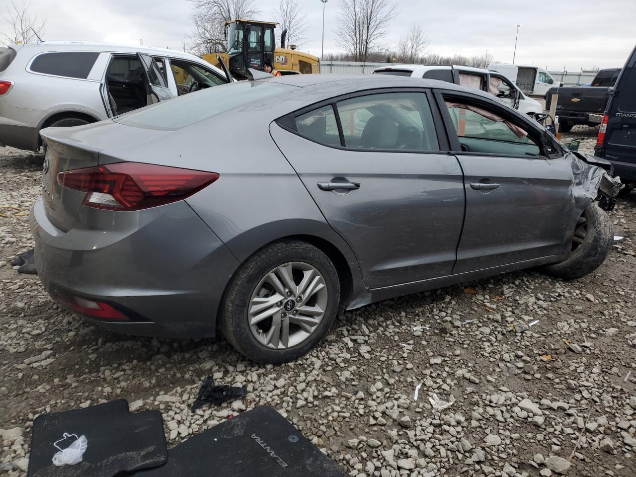 2020 Hyundai Elantra - Image 3