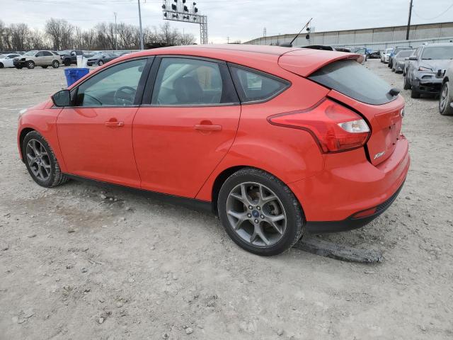  FORD FOCUS 2013 Красный