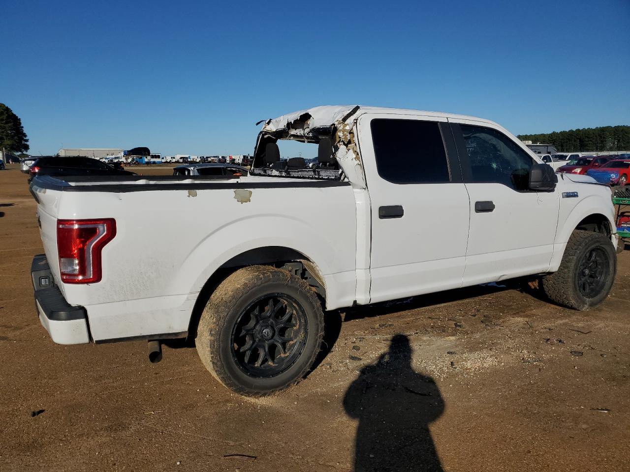 2017 Ford F-150 - Image 3