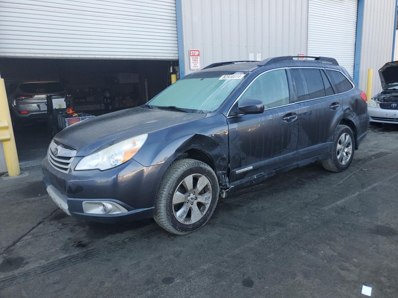 2011 Subaru Outback - Image 1