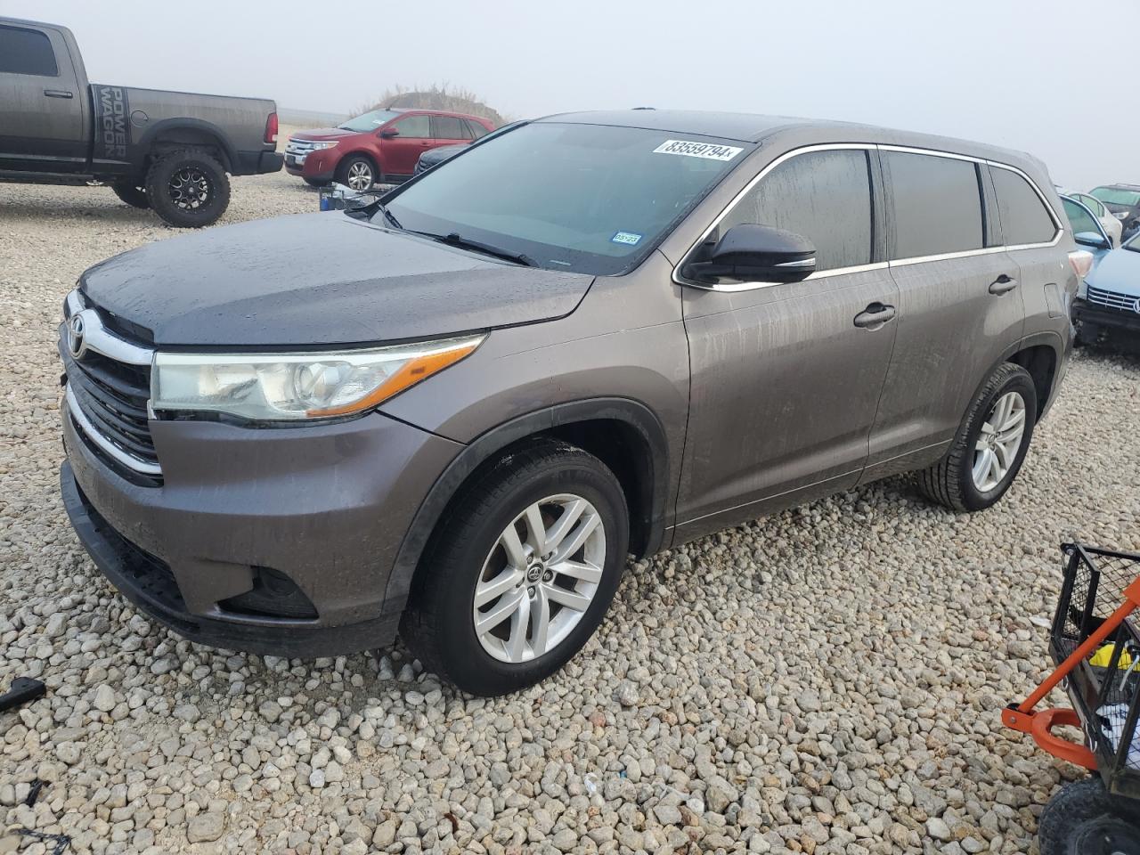 2016 Toyota Highlander - Image 1