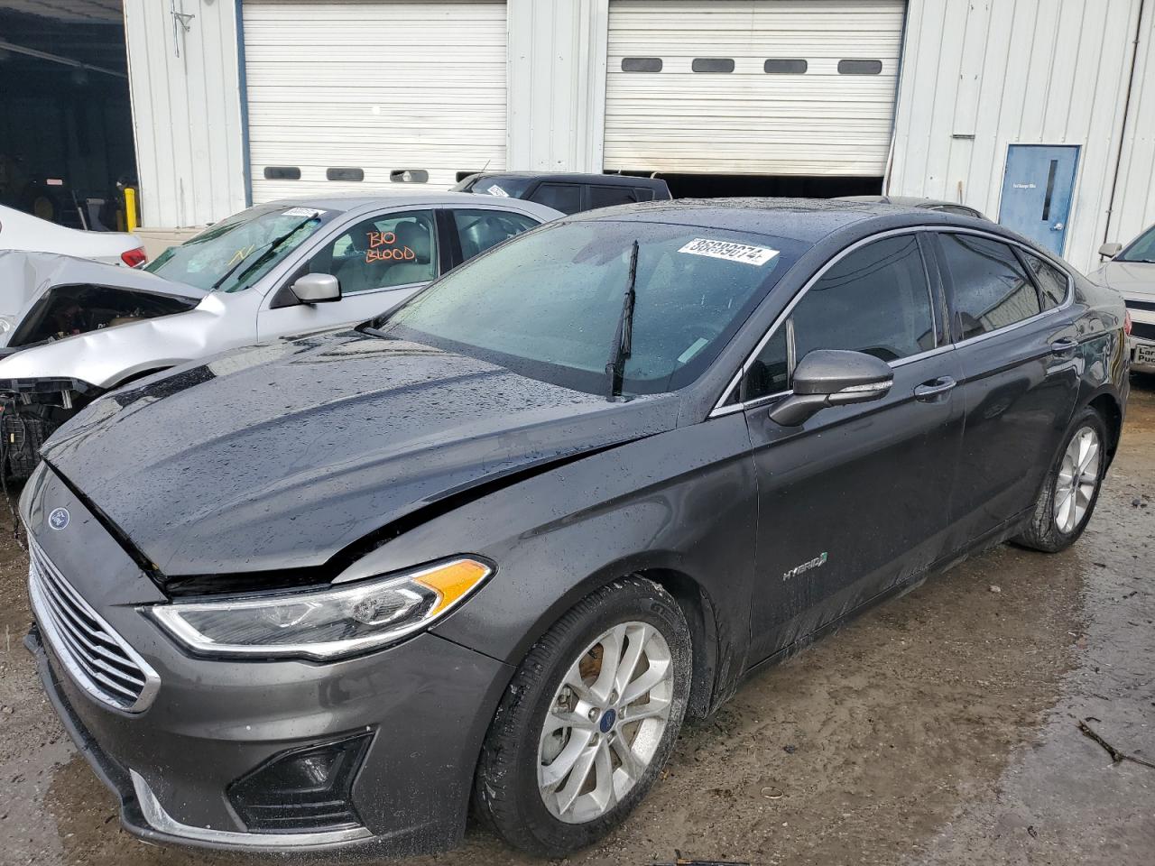 2019 Ford Fusion - Image 1