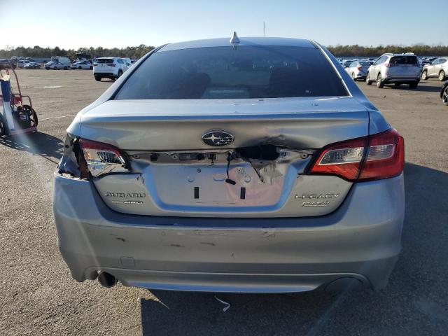  SUBARU LEGACY 2017 Srebrny