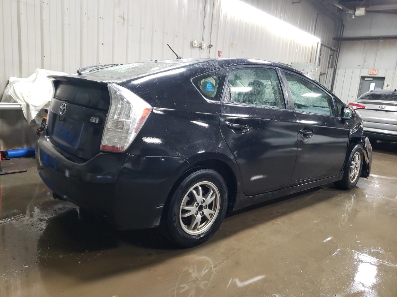 2012 Toyota Prius - Image 3