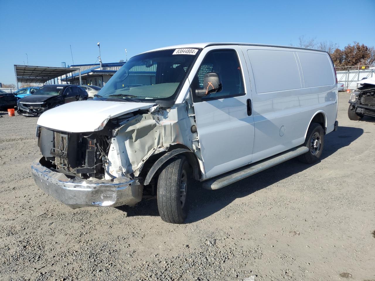 VIN 1GTW7AFG9K1256506 2019 GMC SAVANA no.1