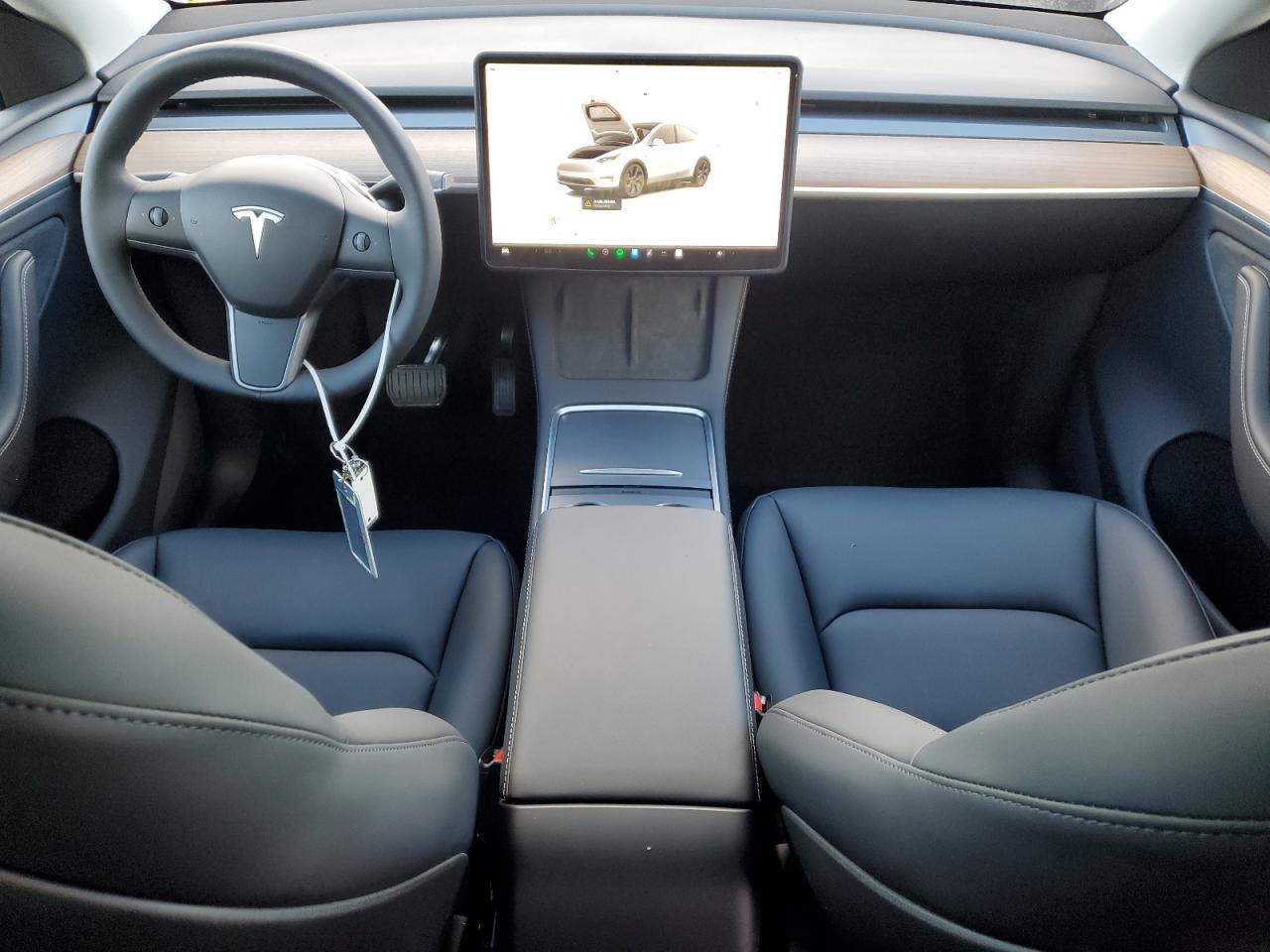 2024 Tesla Model Y VIN: 7SAYGDEE0RA328625 Lot: 84928554