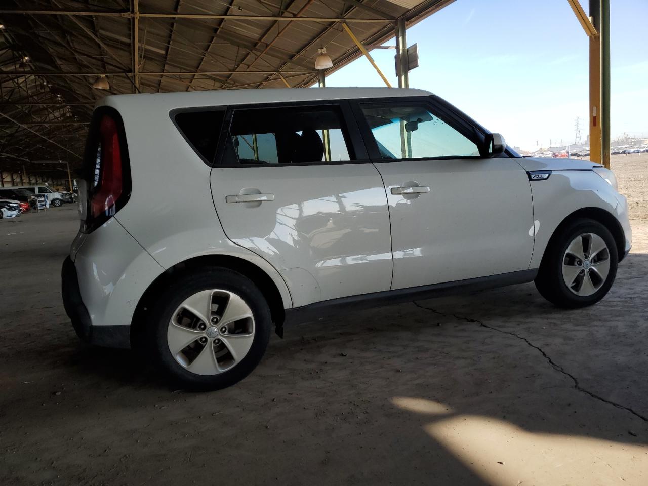 VIN KNDJN2A20F7228579 2015 KIA SOUL no.3