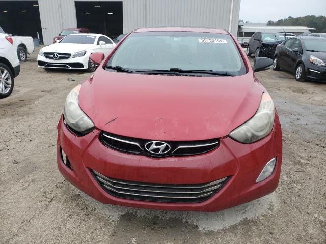  HYUNDAI ELANTRA 2013 Красный