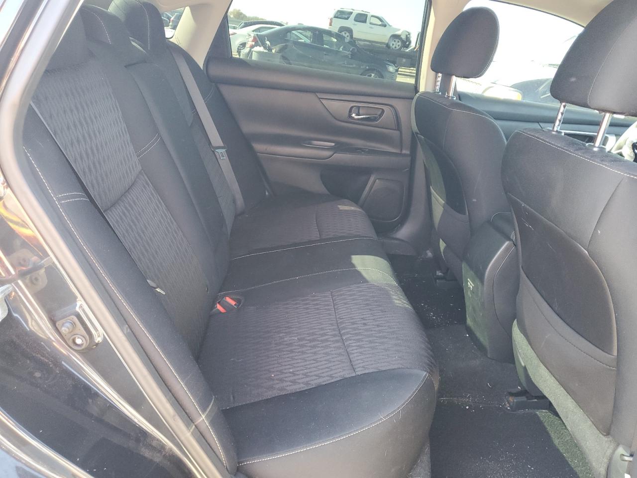 2018 Nissan Altima - Image 11