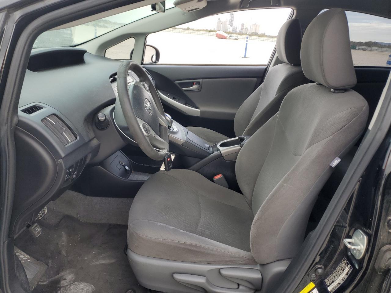 2014 Toyota Prius - Image 7