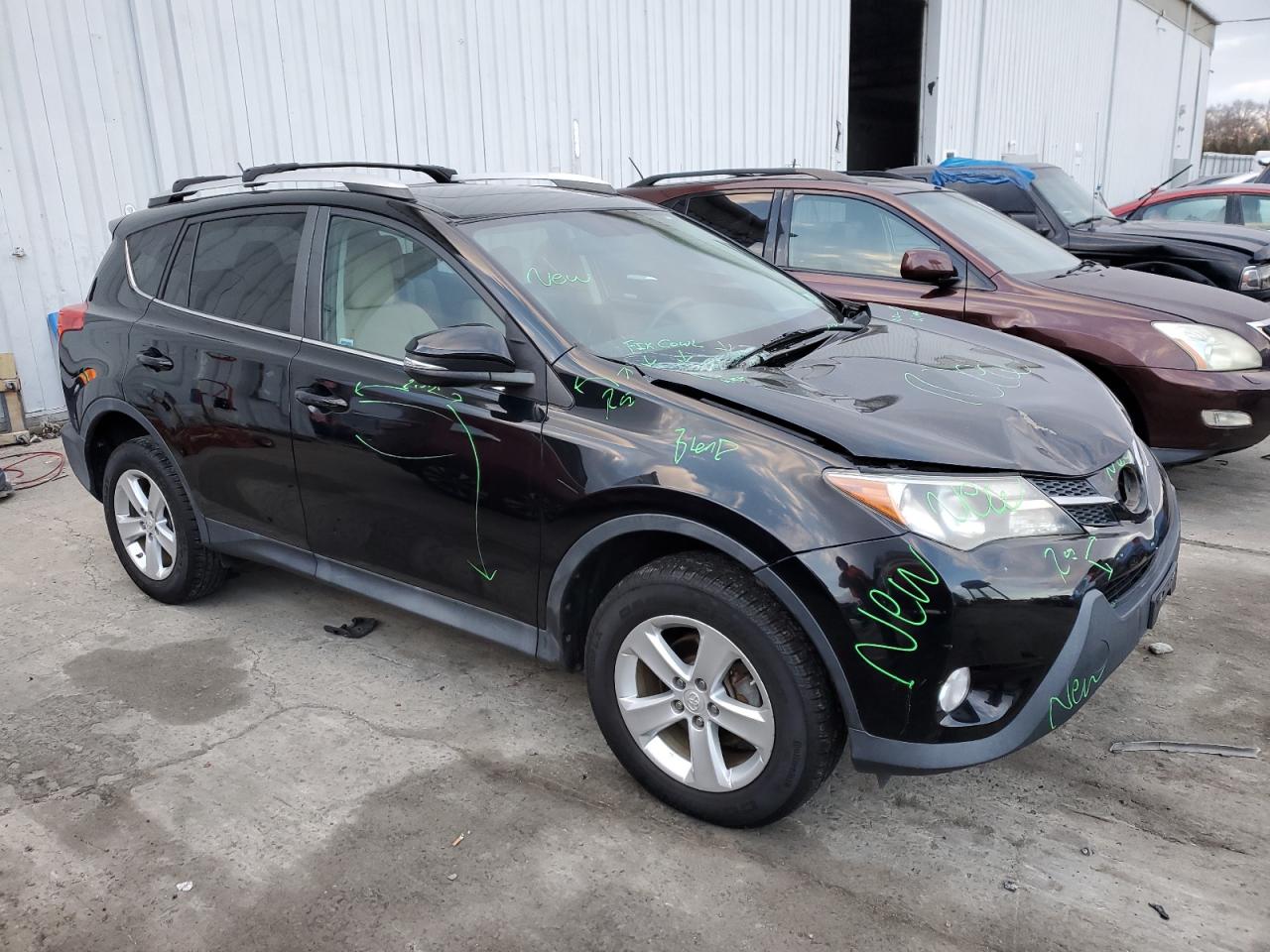 2014 Toyota RAV 4 - Image 4