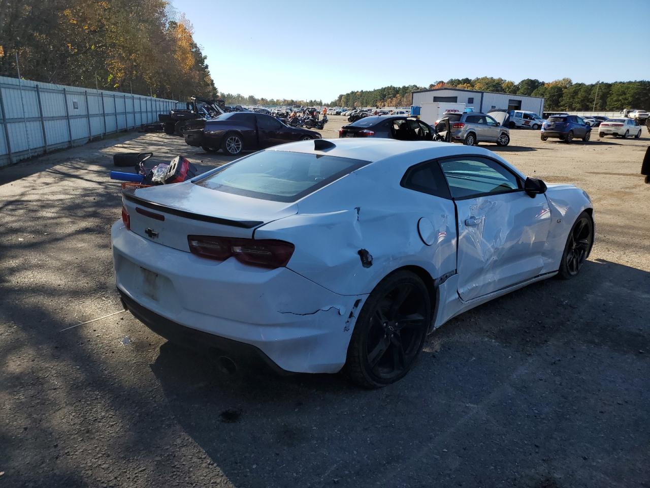 2021 Chevrolet Camaro - Image 3
