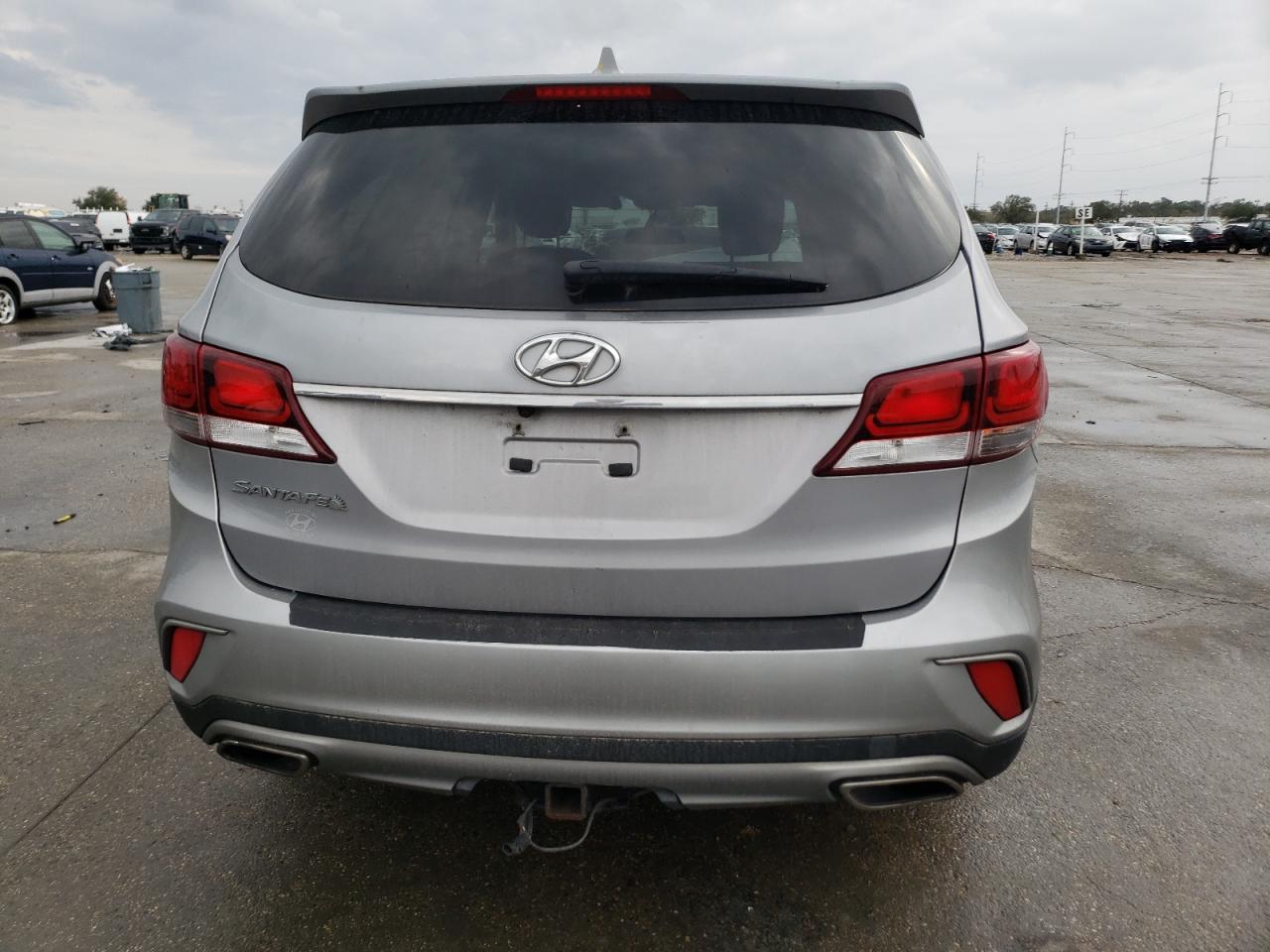 2018 Hyundai Santa Fe - Image 6