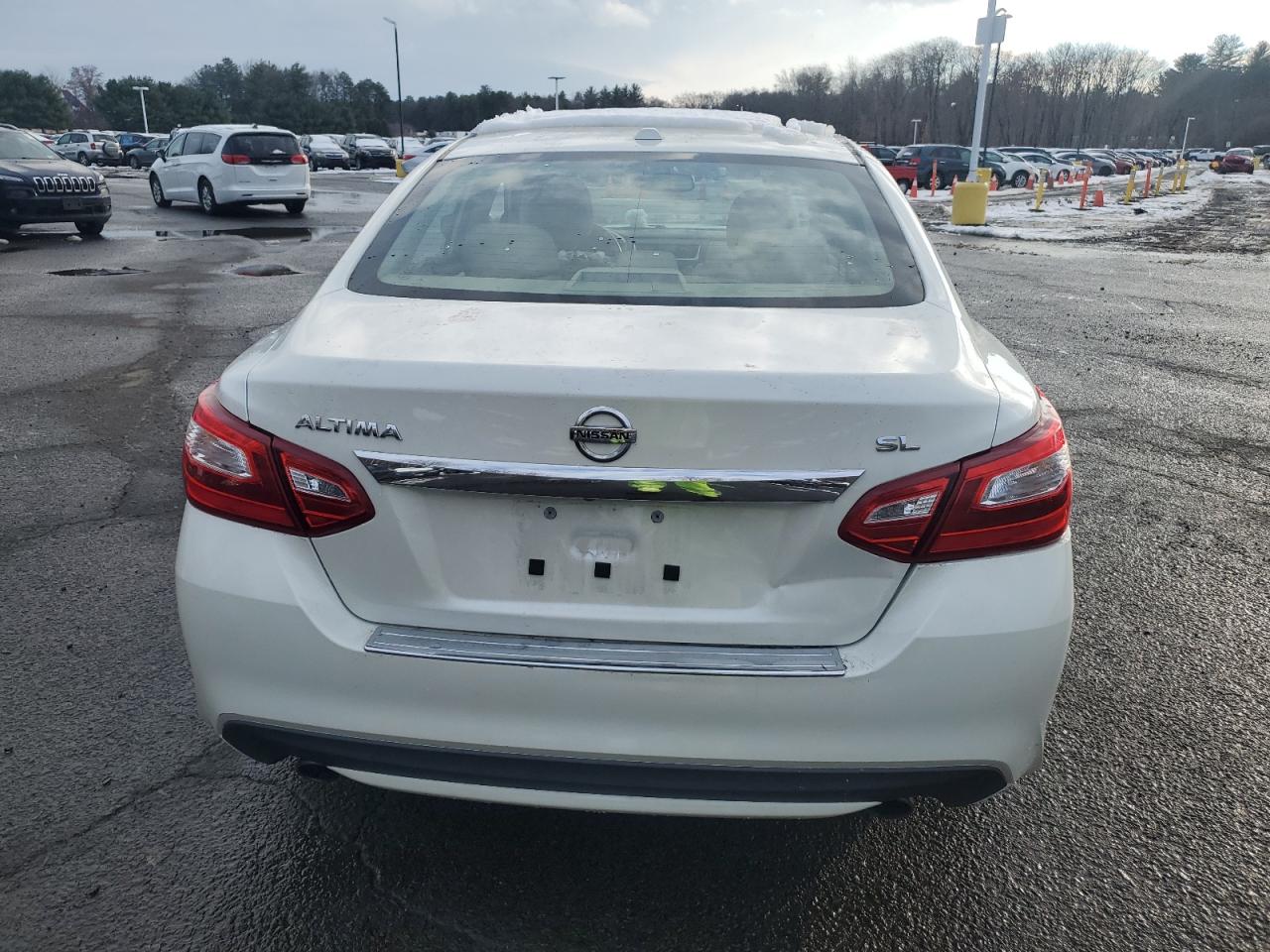 2016 Nissan Altima - Image 6