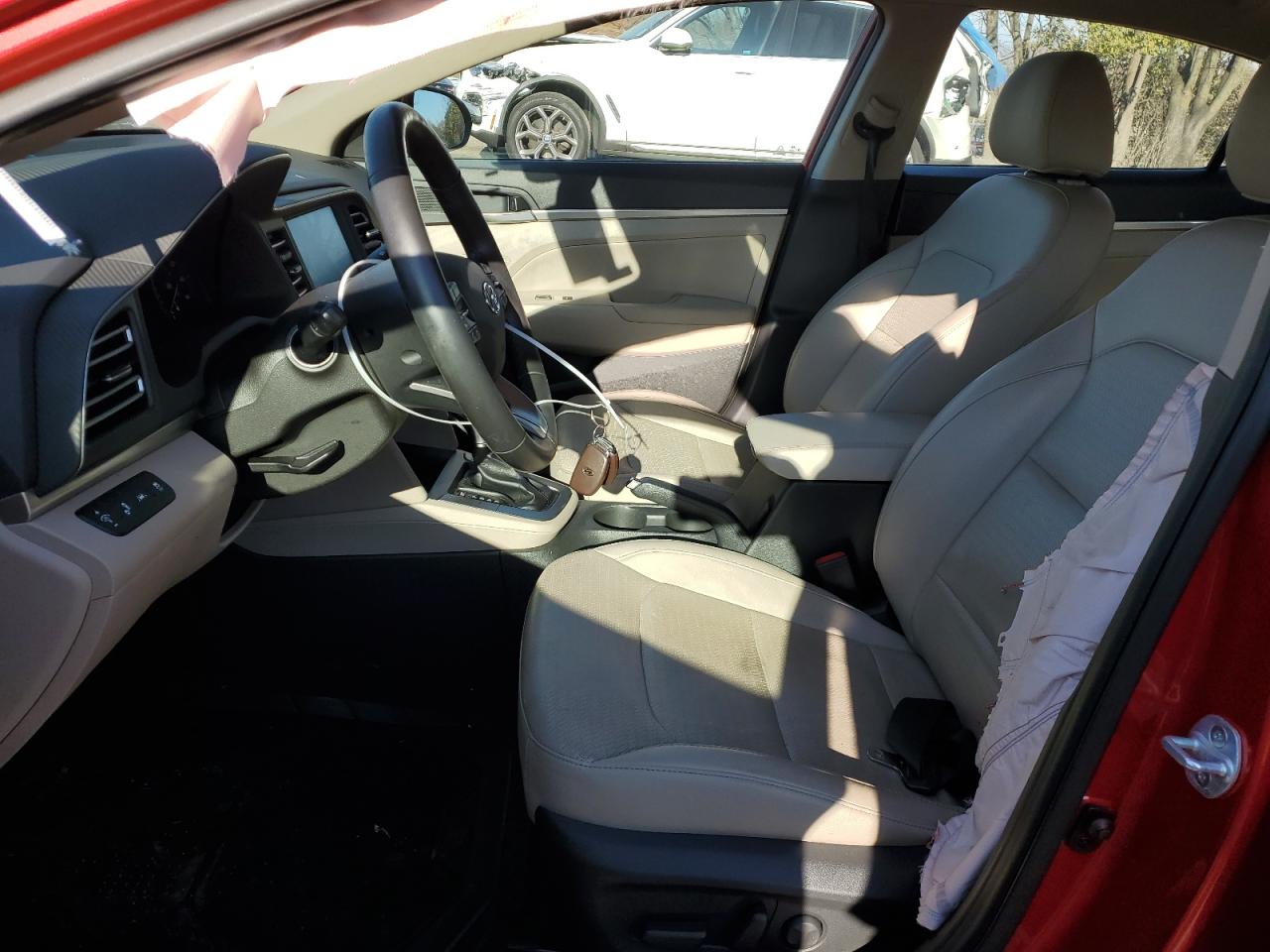 2020 Hyundai Elantra - Image 7