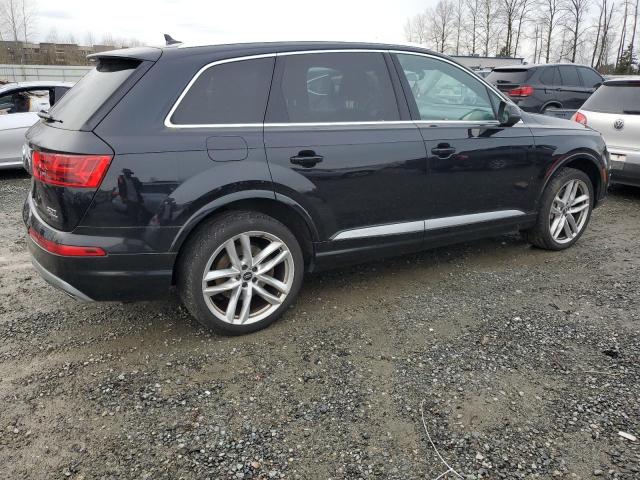  AUDI Q7 2017 Черный