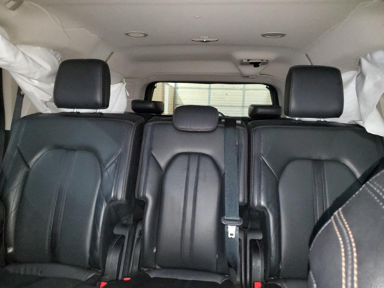 2019 Ford Expedition - Image 10